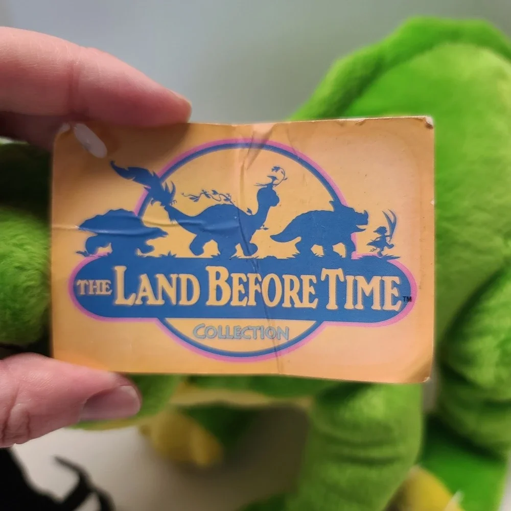 VTG Universal Studios The Land Before Time Toy Network SPIKE Plush With Spider